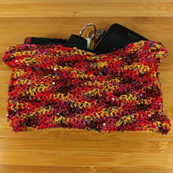 Beaded Holiday Clutch photo 3