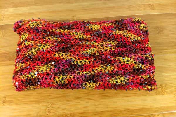 Beaded Holiday Clutch photo 2