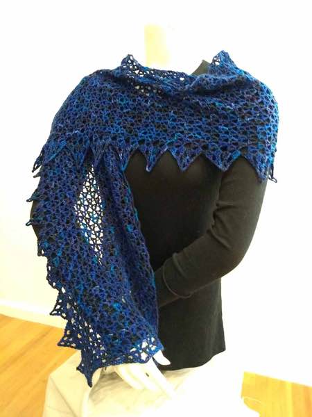 Blue Gems Capelet photo 3